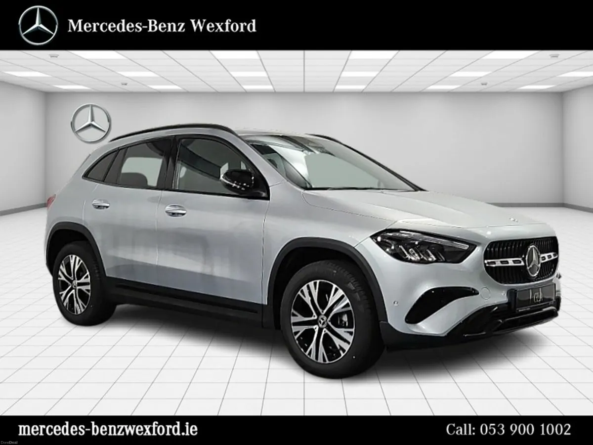 Mercedes-Benz GLA 180D Progressive Plus with Night - Image 3