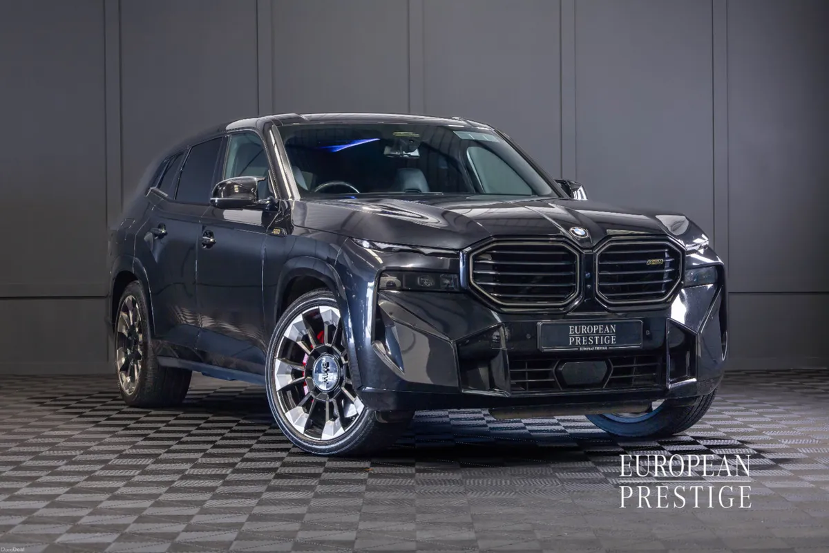 2023 BMW XM V8 - Image 1