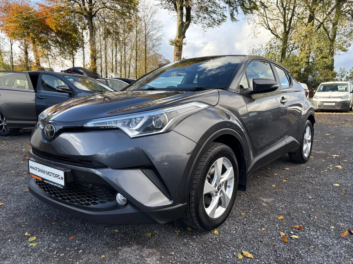Toyota C-HR - Image 2