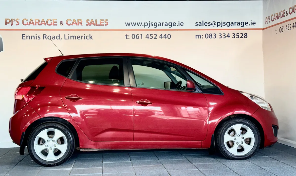 Kia Venga 2013 - Image 4