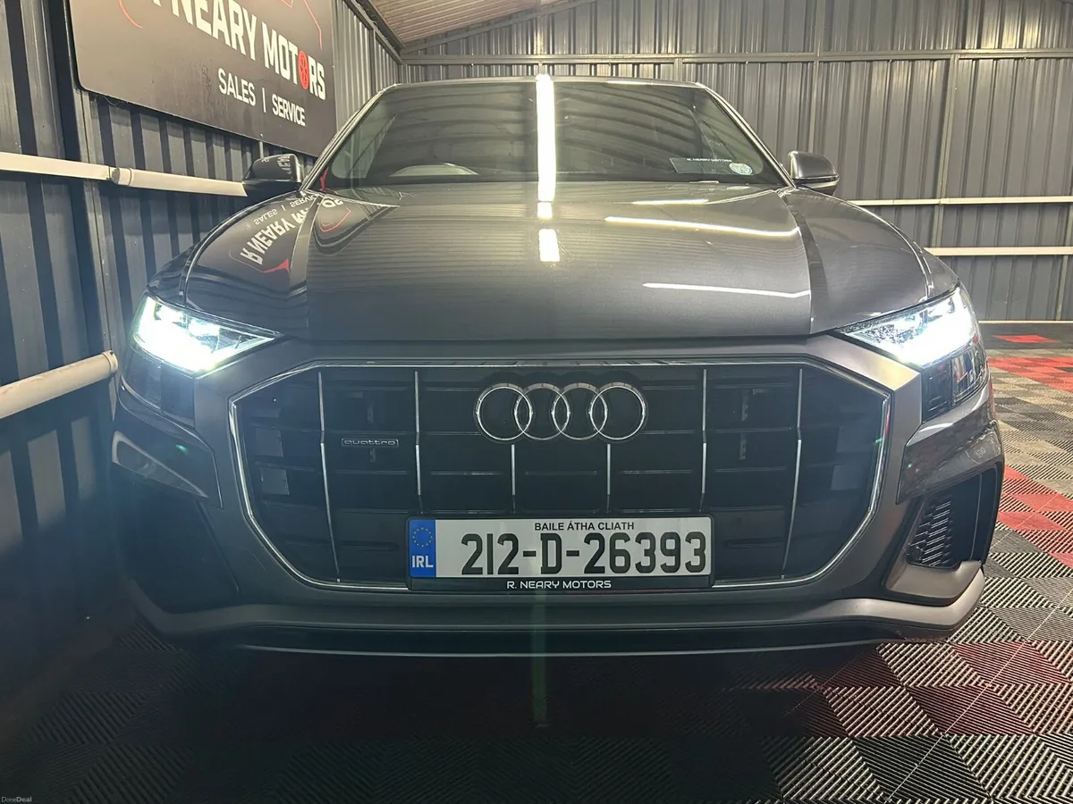 2021 212 Audi Q8 3.0TFSI e 55 S-Line Automatic - Image 2