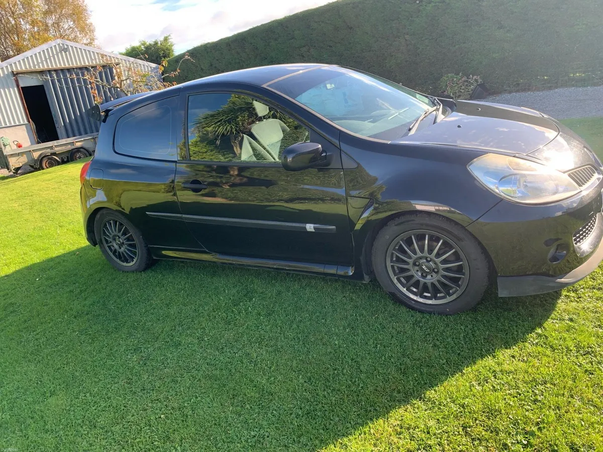 Renault Clio - Image 3