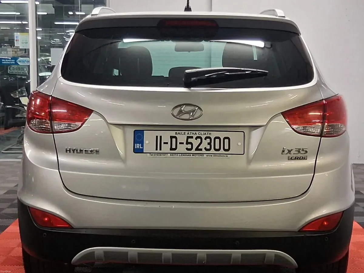 2011 Hyundai ix35 **HIGH SPECIFICATION** - Image 4