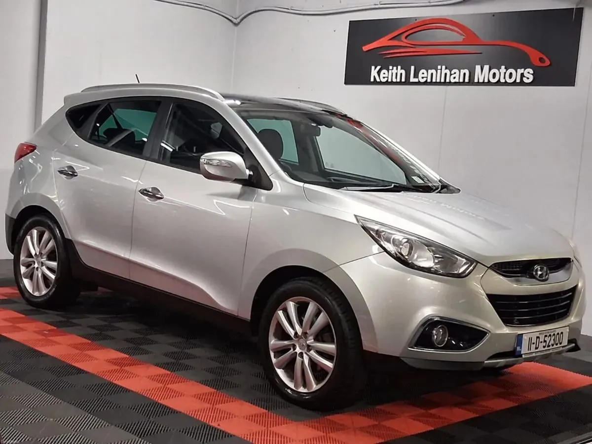 2011 Hyundai ix35 **HIGH SPECIFICATION** - Image 1
