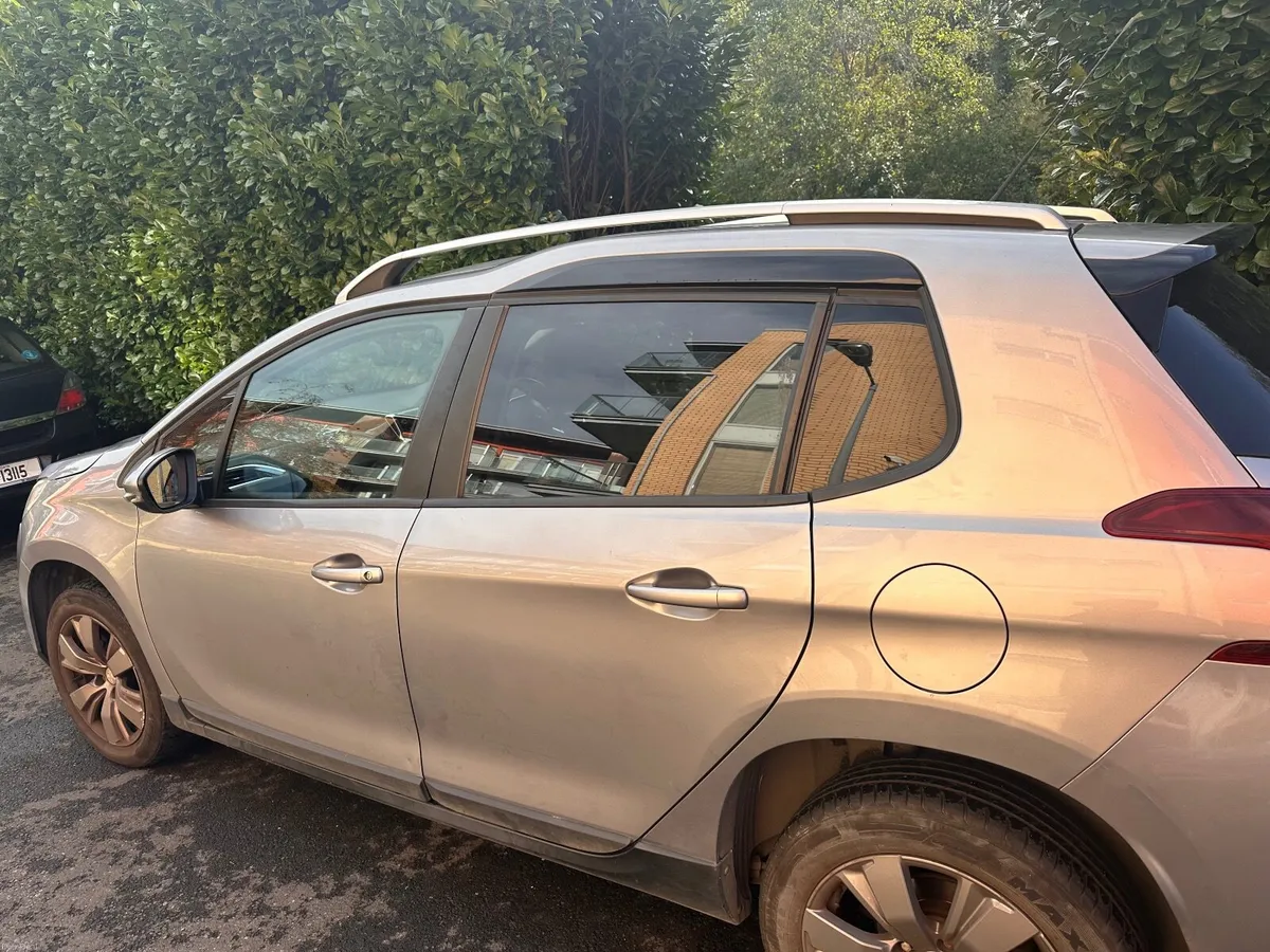 Peugeot 2008 2016 - Image 2