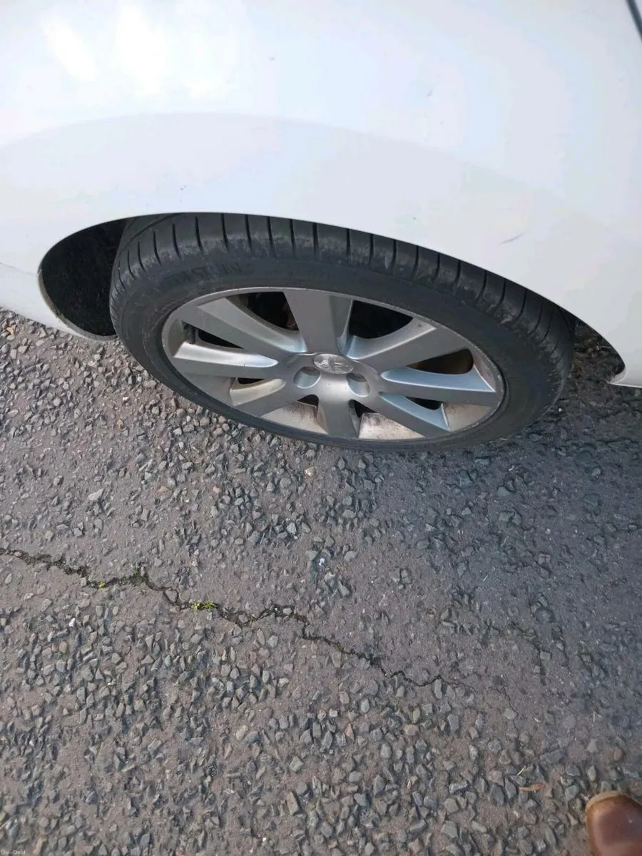 Peugeot 5008 2.0 HDI - Image 2