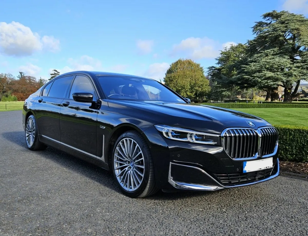 BMW 745Le xDrive (221) – Executive Lounge | Luxury - Image 1