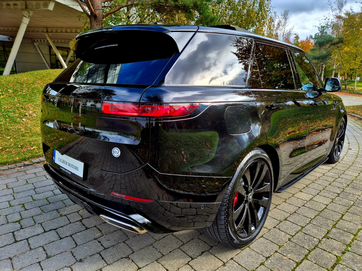 RANGE ROVER SPORT P550e AUTOBIOGRAPHY - Image 3