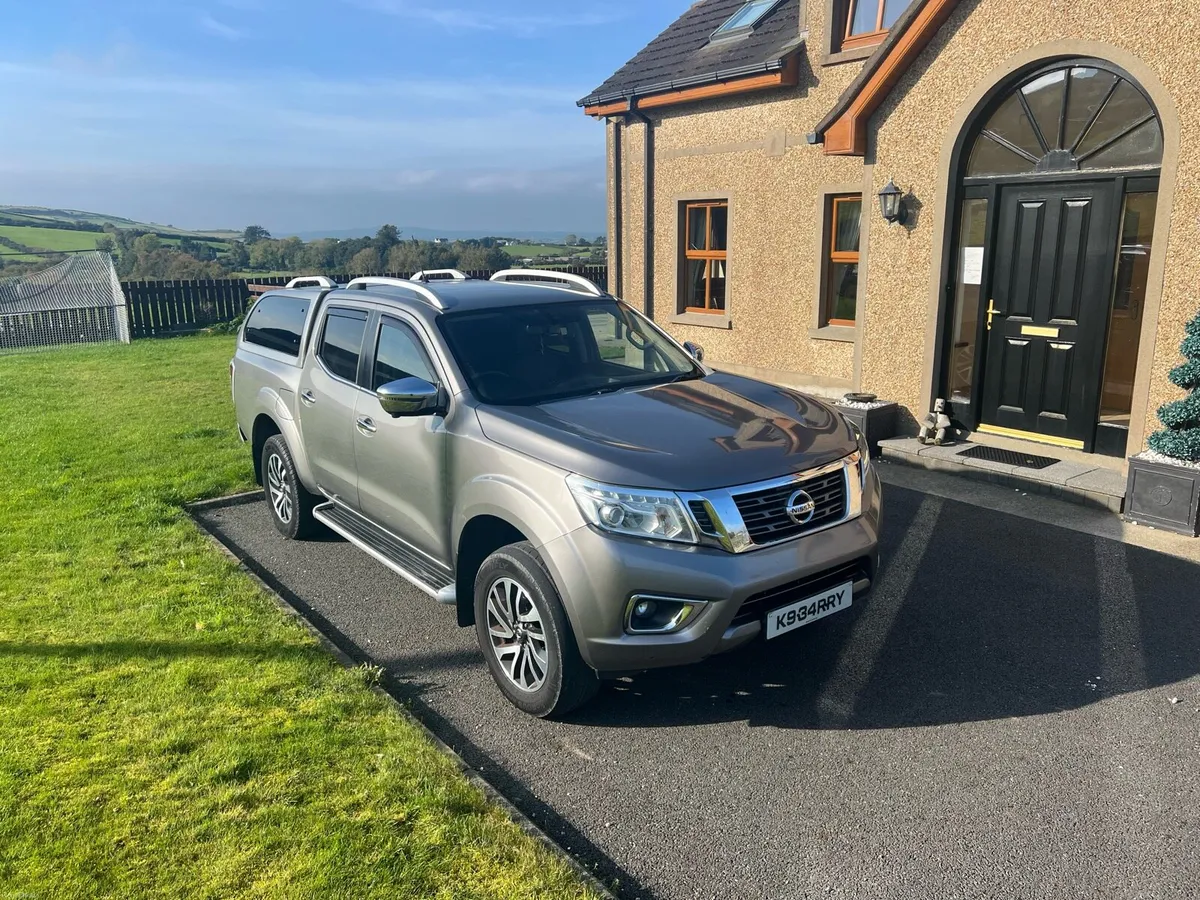 Nissan Navara np300 - Image 1