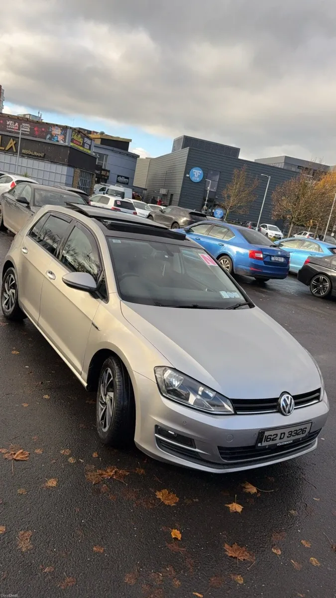 Volkswagen Golf - Image 4