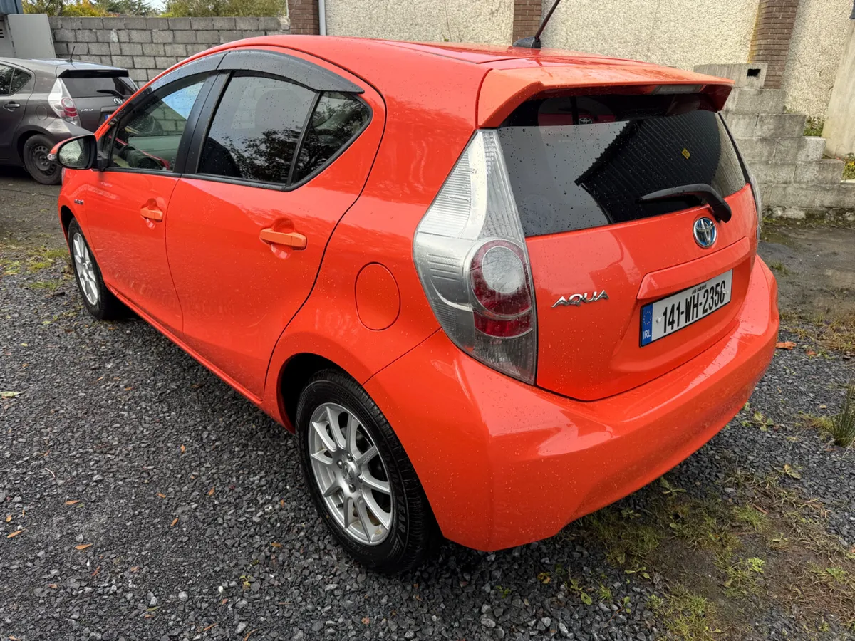 Toyota Aqua 2014/Automatic/ Push Start - Image 2