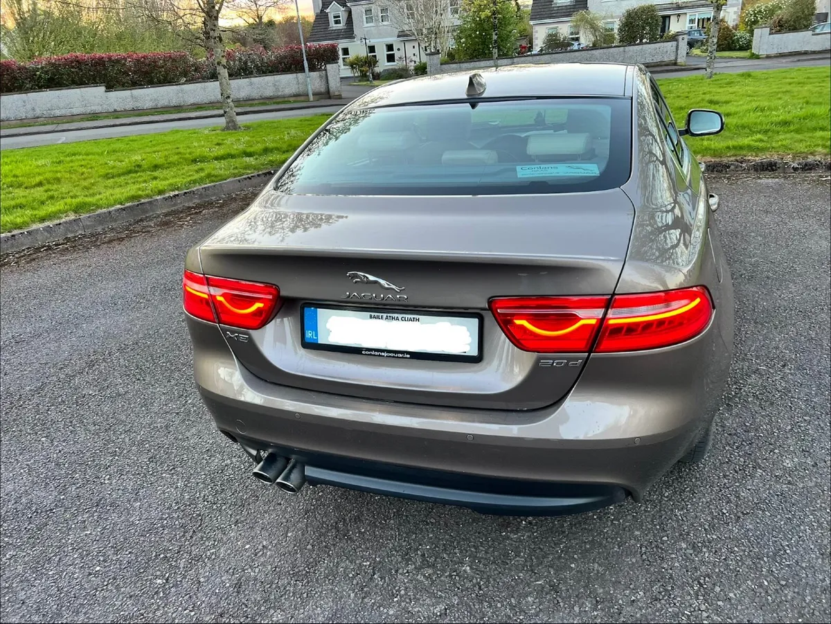 Jaguar XE 2016 2L Prestige 180 hp New Engine - Image 2