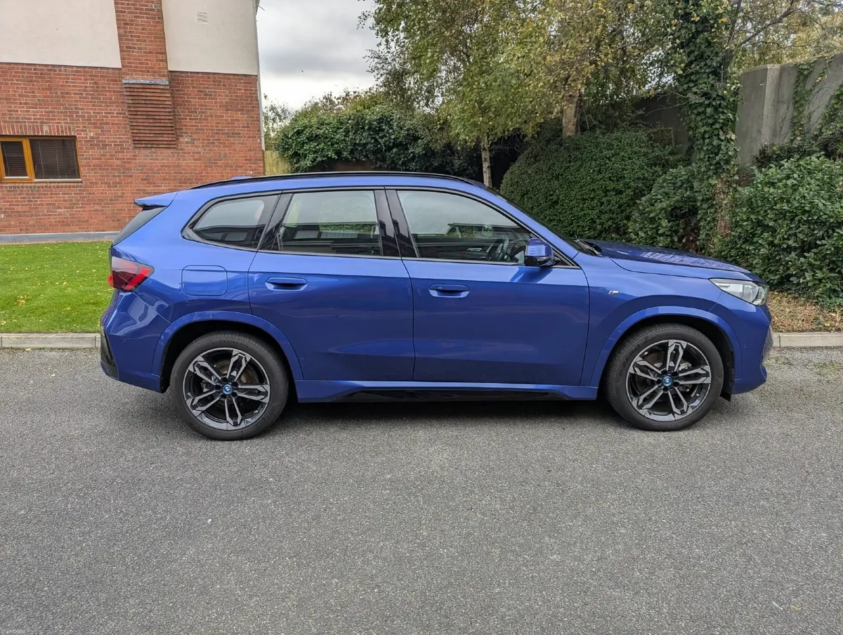BMW X1 2023 - Image 1