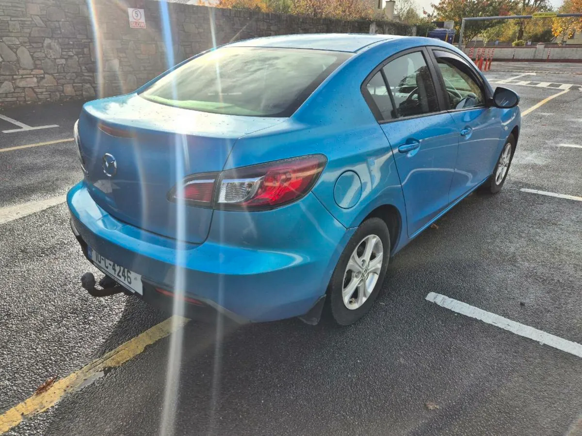 Mazda 3 (Diesel) - Image 4