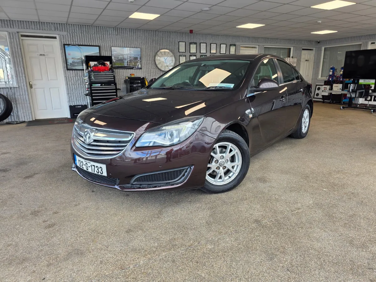 Vauxhall Insignia 2.0 CDTI Design Nav 2013 - Image 1