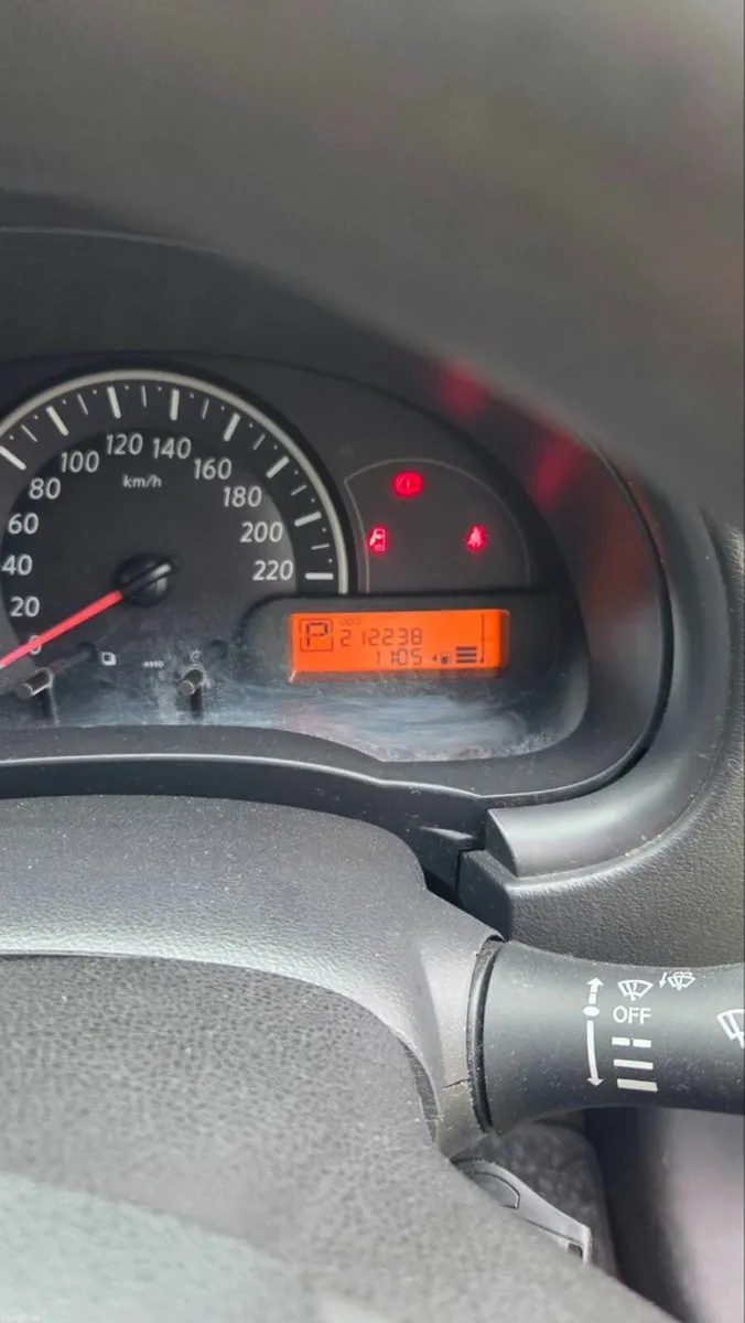 Nissan Micra 2011 - Image 4