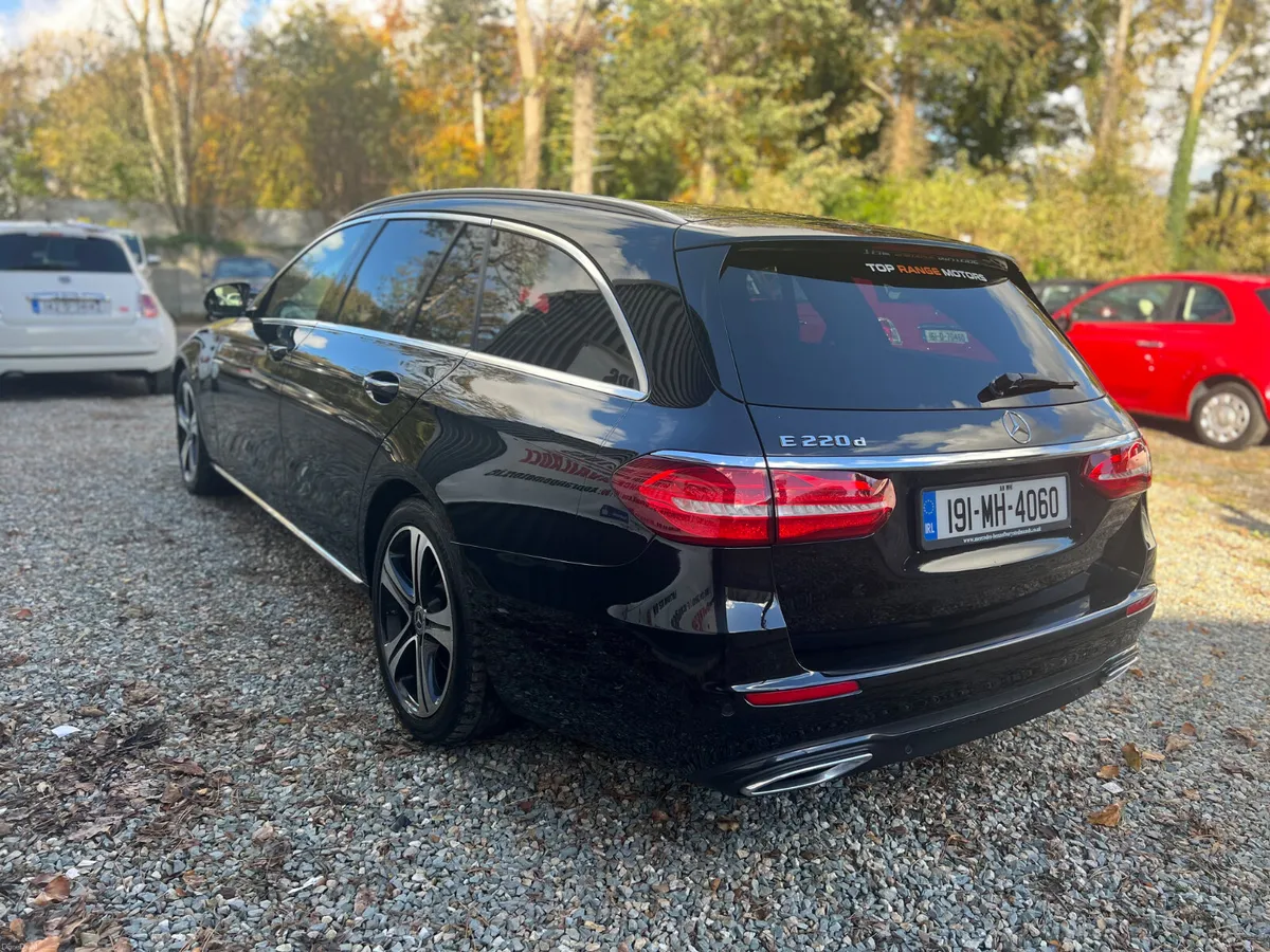 Mercedes-Benz E-Class 2019 - Image 5