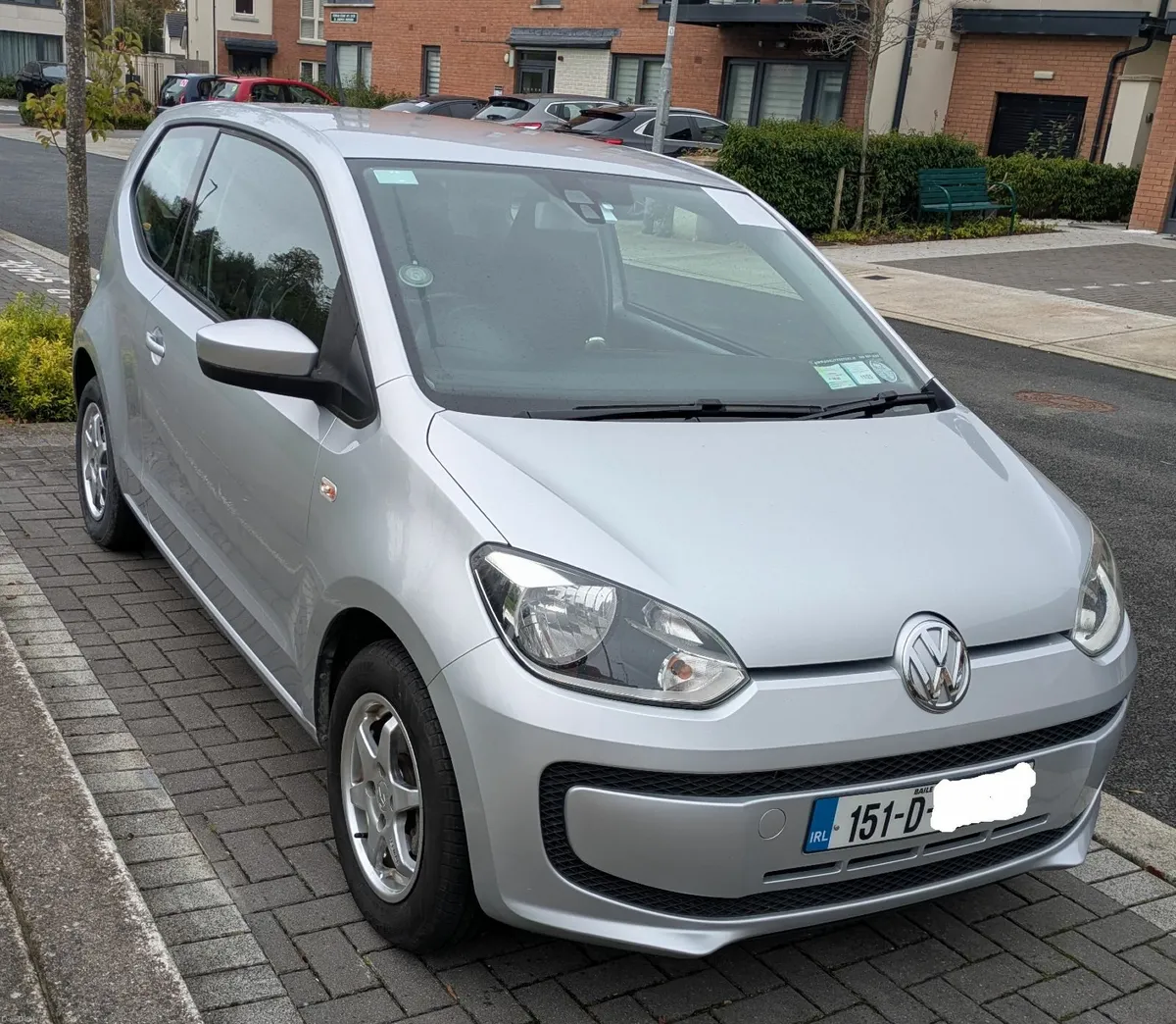 2015 VW UP 1.0 PETROL AUTOMATIC - Image 1