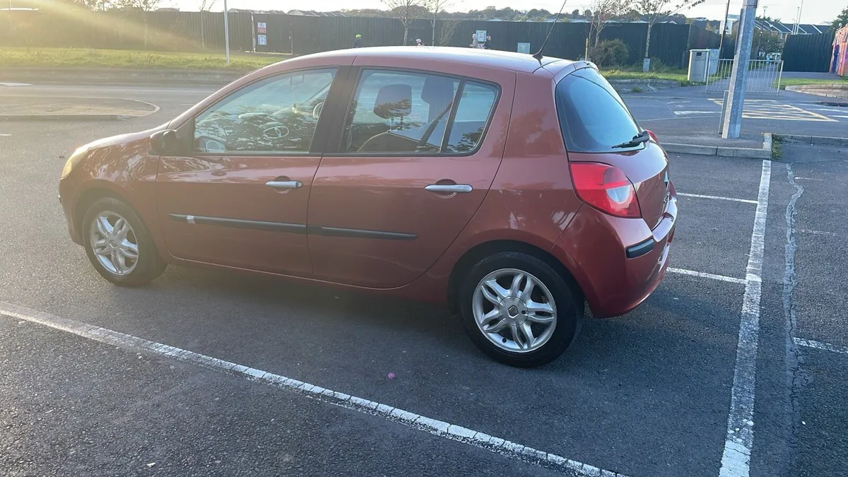 Renault Clio 2006 – Excellent Condition - Image 3