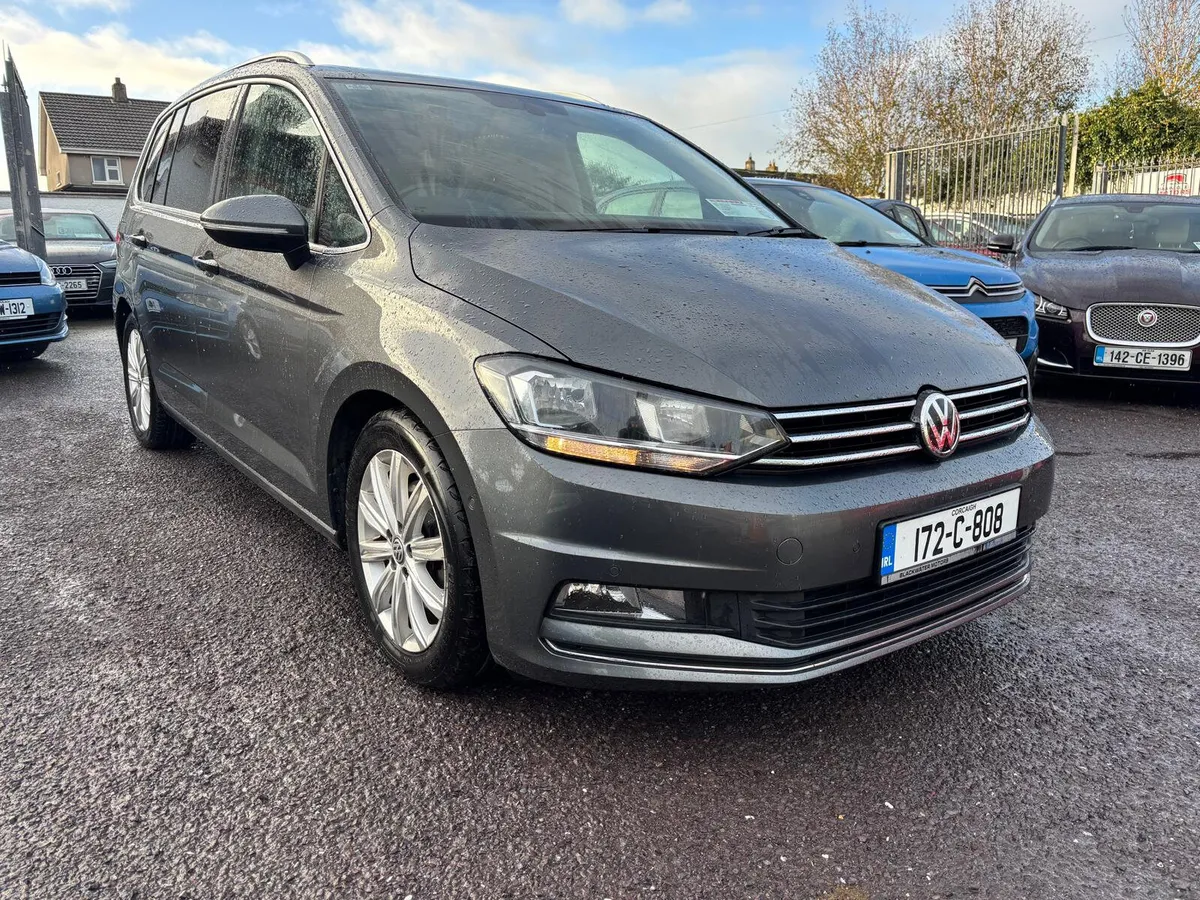 VW Touran 2017  HIGHLINE 7 SEATER  DIESEL  1OWNER - Image 1