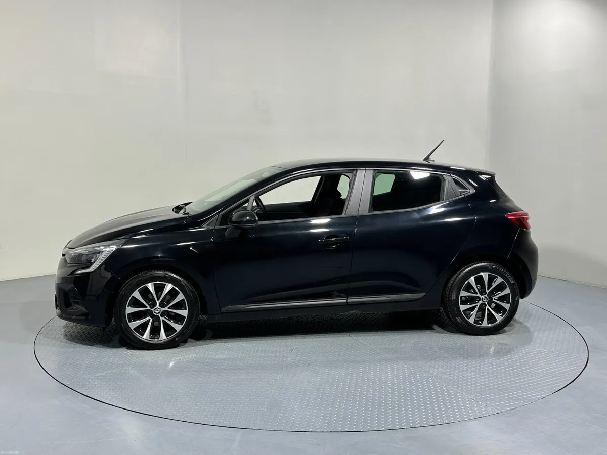 Renault Clio Equilibre 1.0 Petrol 231 - Image 4
