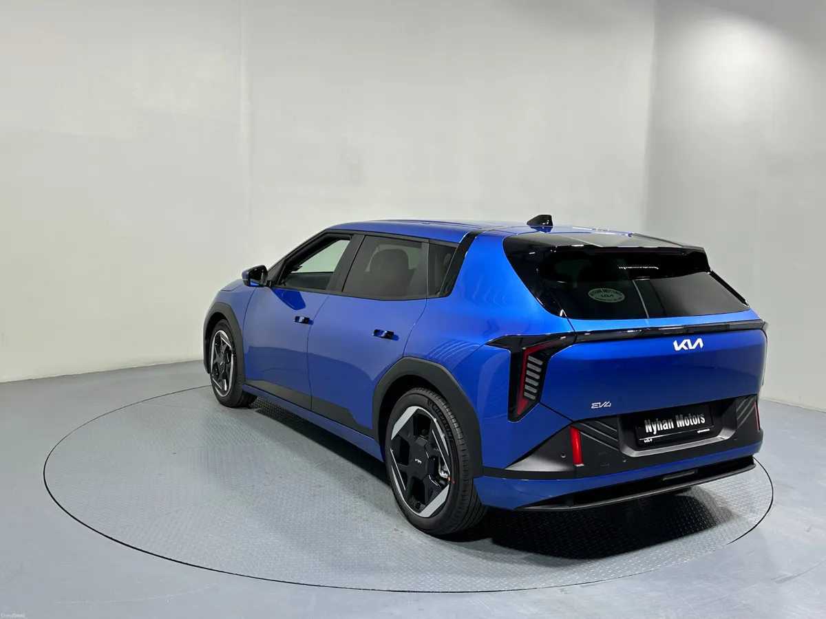 Kia EV4 Earth 3 Hatchback 81.4 Kw/h 630Kms Range - Image 6