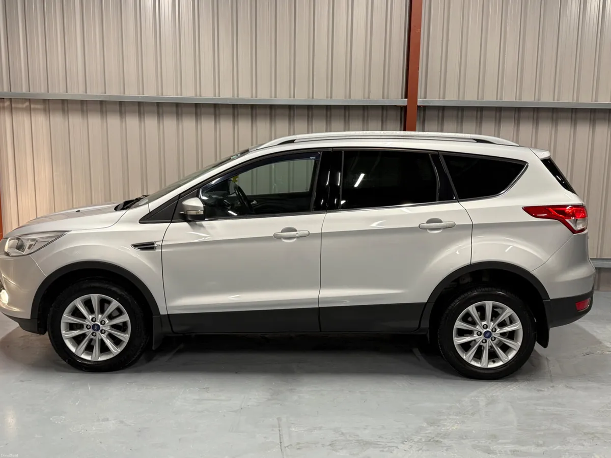 2016 Ford Kuga 2.0TDCI Titanium - Image 3