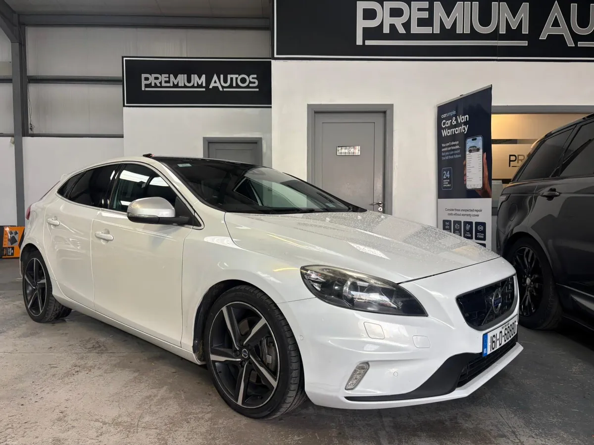 Volvo V40 2016. D4 R-DESIGN  AUTOMATIC - Image 1