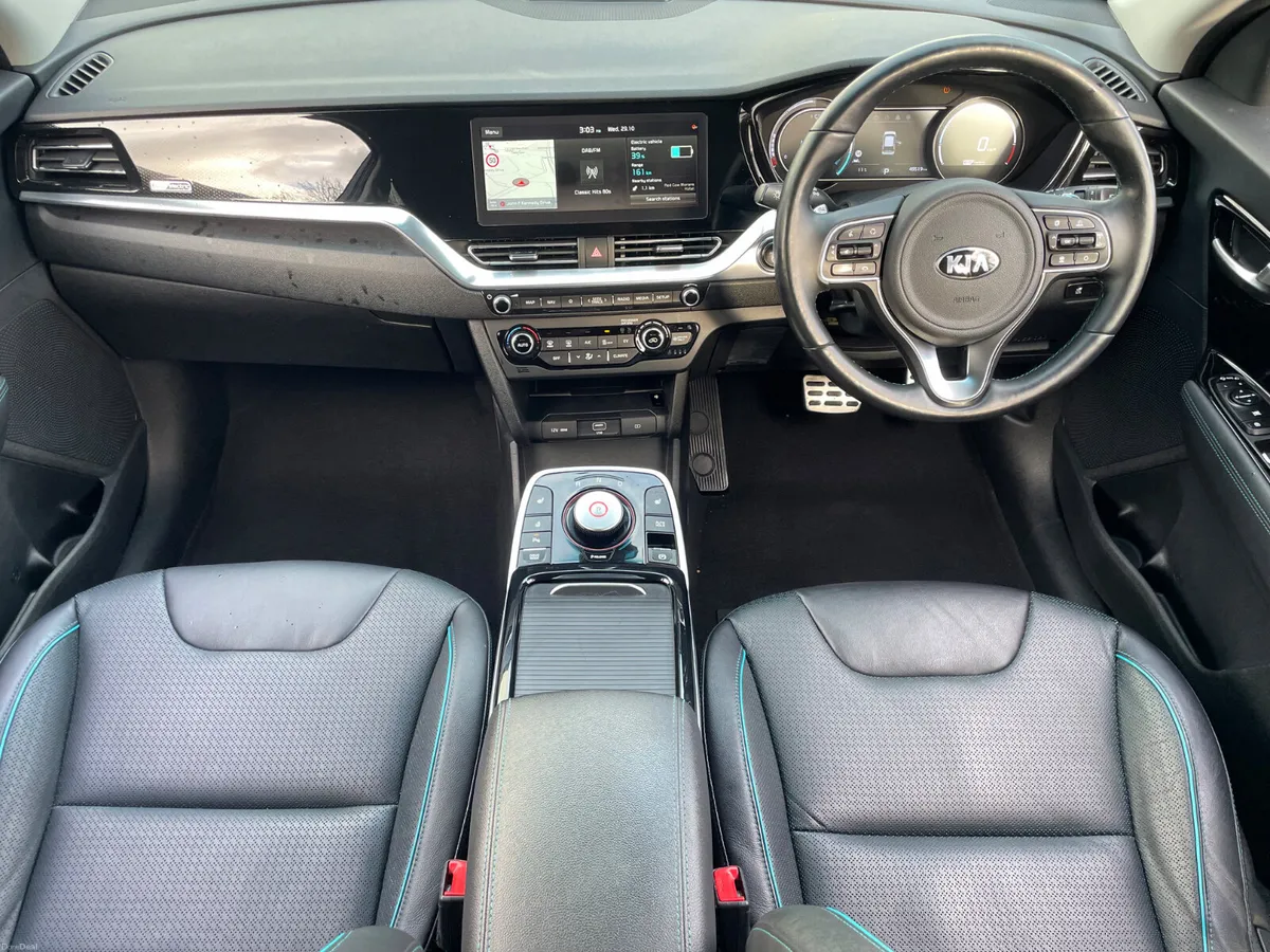 E-NIRO - 64KW - APPLE PLAY - HEATED LEATHER-120TAX - Image 4