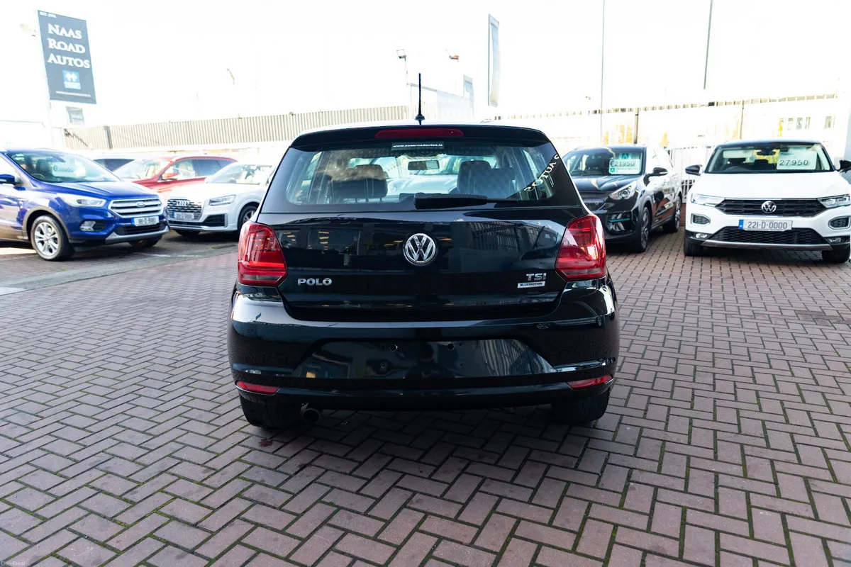 1.2 TSI COMFORTLINE 5DR HATCHBACK AUTOMATIC // 1 O - Image 4