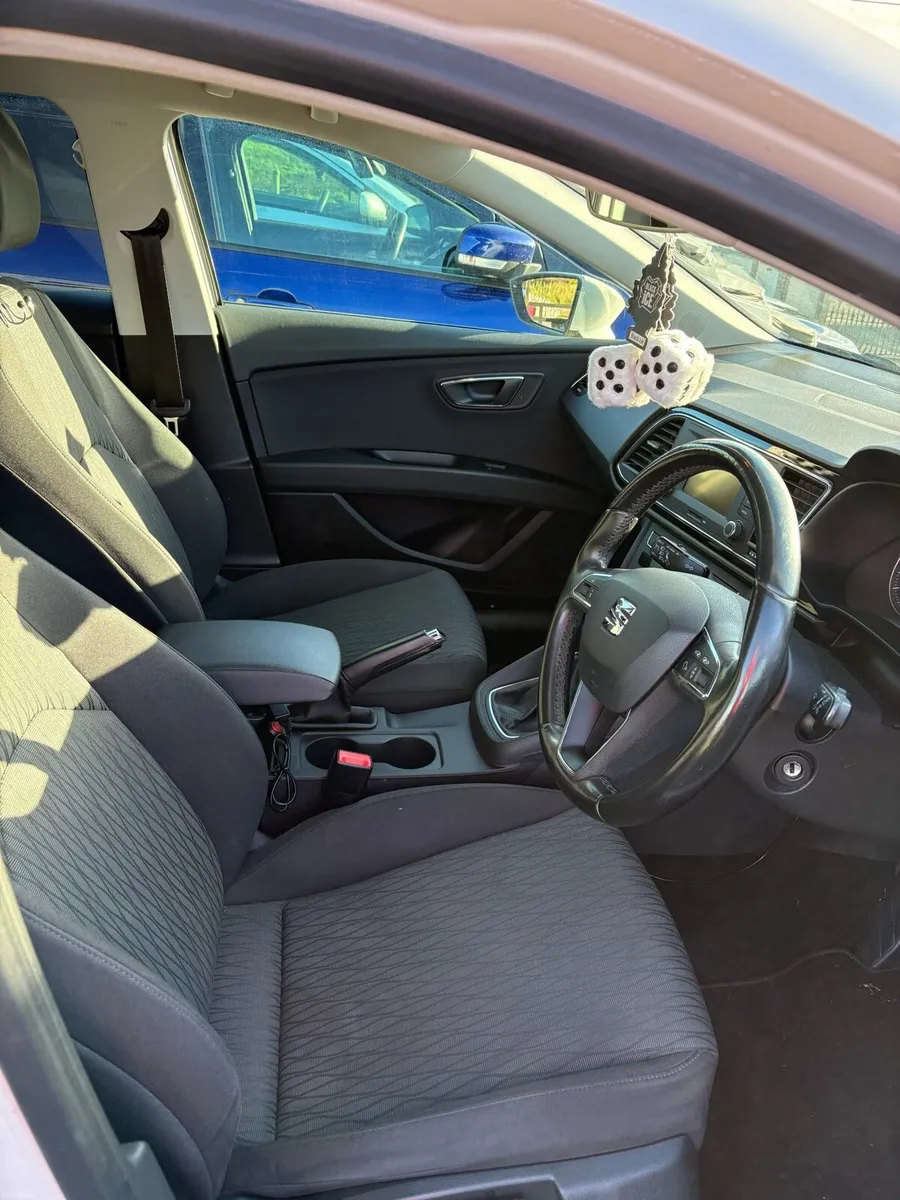 2017 Seat Leon - Image 2