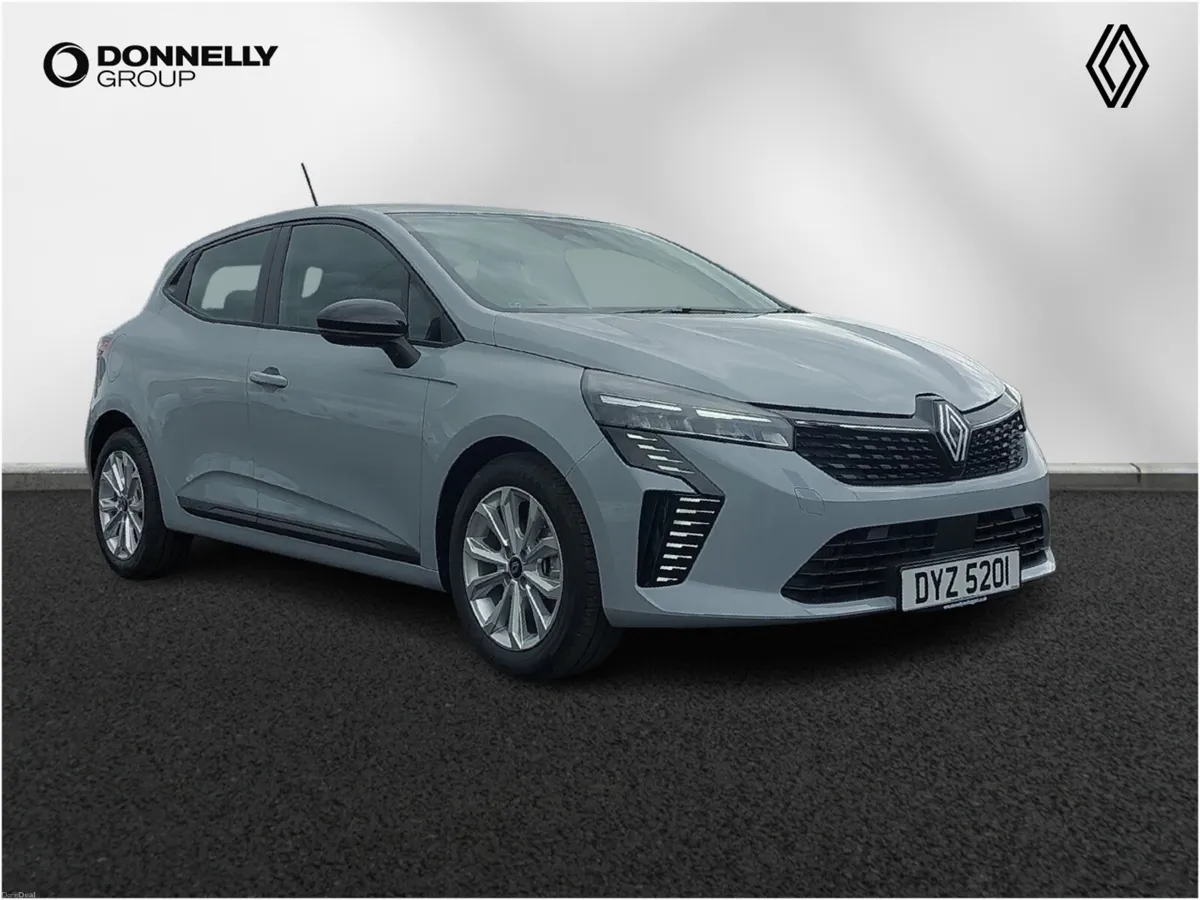 Renault Clio Hatchback Evolution - Image 1