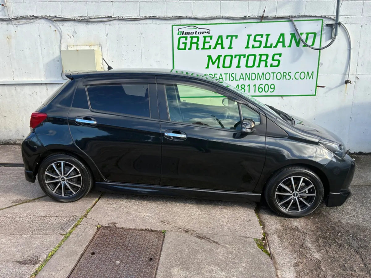 Toyota Vitz 1.0i Petrol Automatic - Image 2