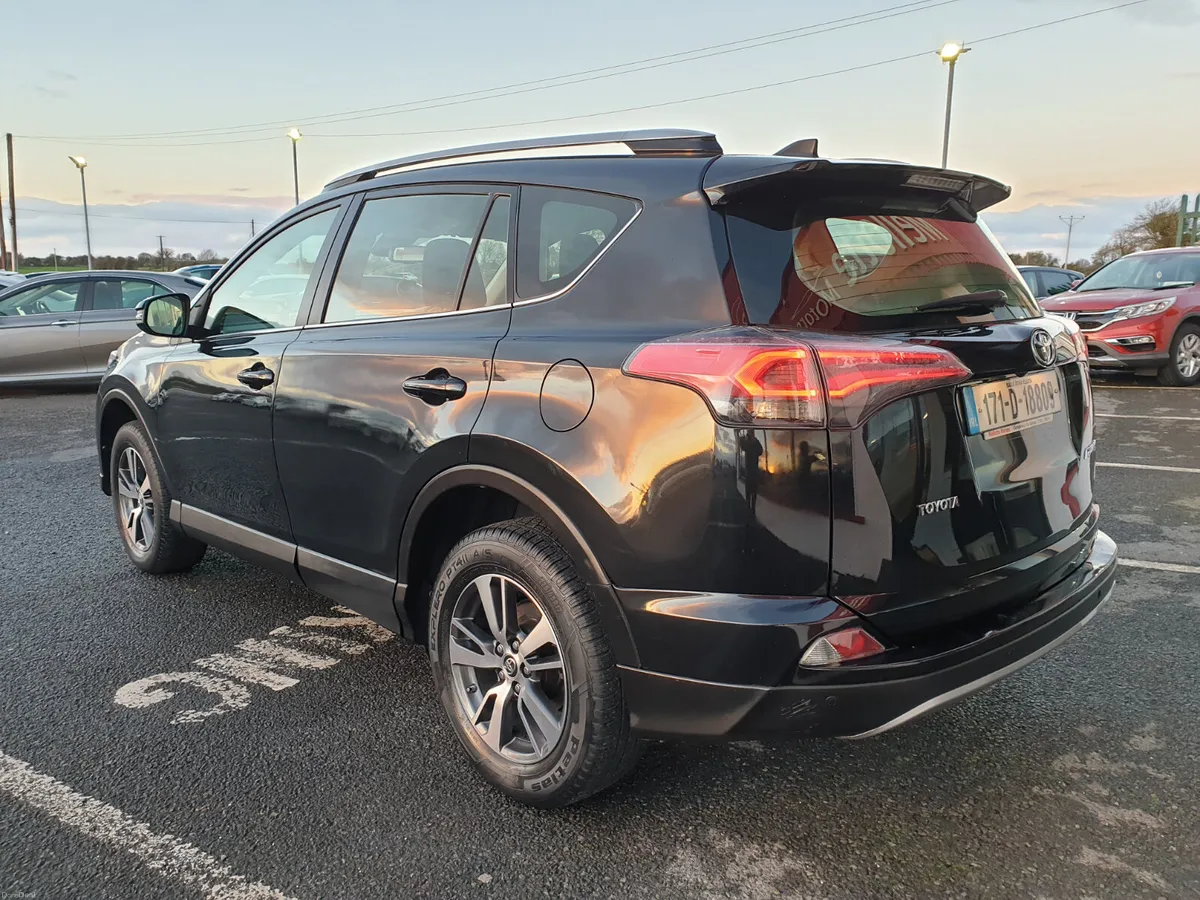 Toyota RAV4 2.0D4D LUNA SPORT - Image 4