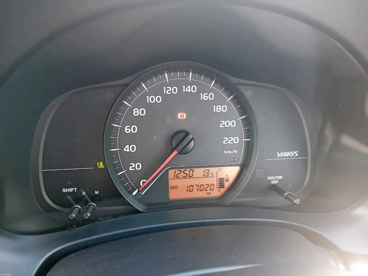 Toyota Yaris - Image 4