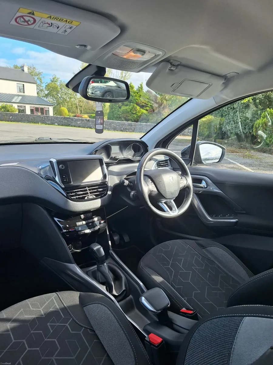 Peugeot 2008 2017  active 1.6 Blue HDI - Image 1