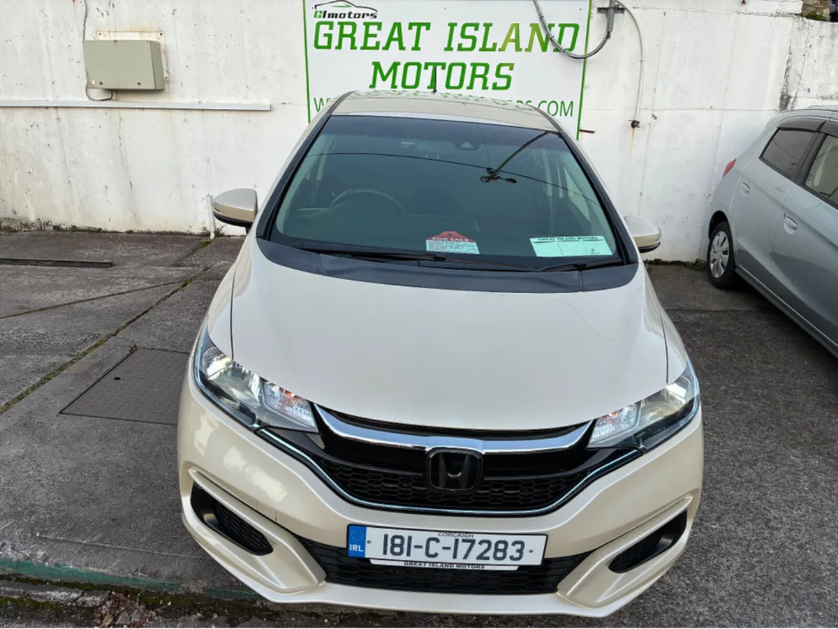Honda Fit 1.5i Petrol Hybrid Automatic - Image 4