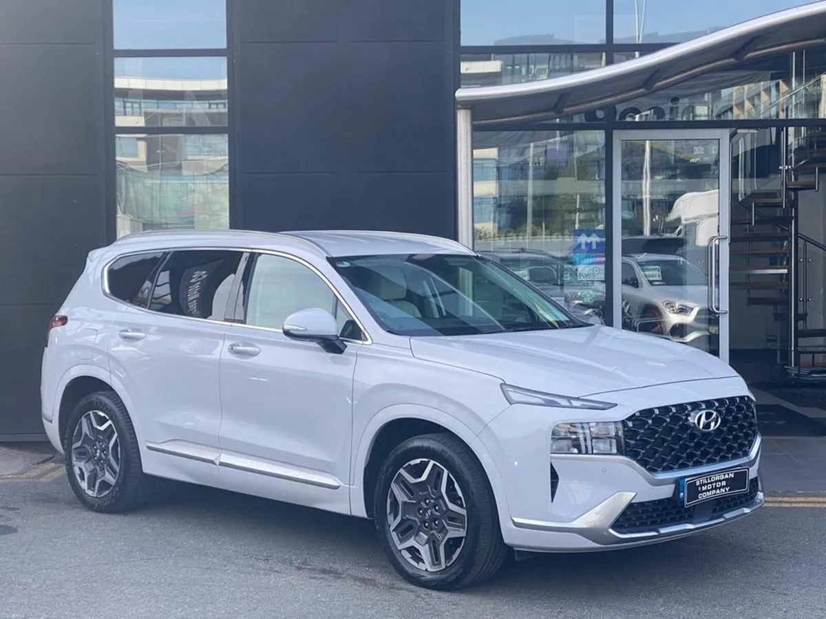 Hyundai Santa Fe 1.6 PHEV Executive Auto - Image 1