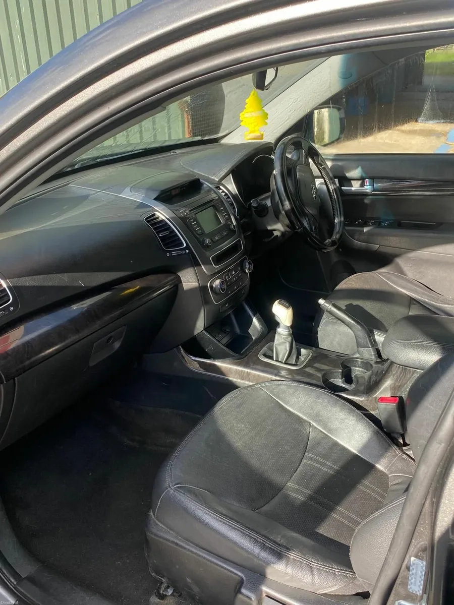 Kia Sorento 2013 - Image 3