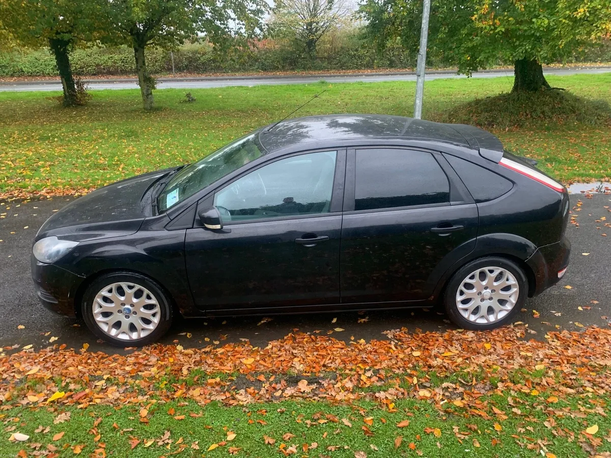 Ford Focus NCT and Tax READ AD - Image 4