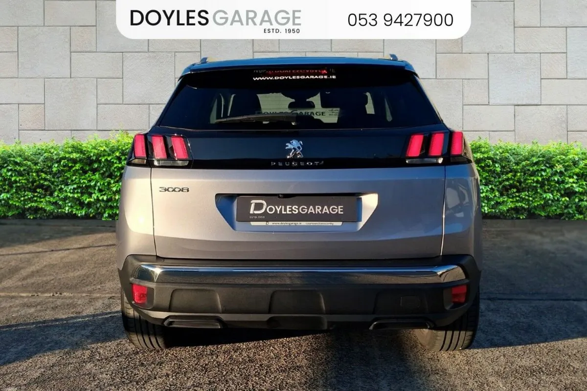 Peugeot 3008 Allure 1.5 Blue HDi Diesel 130bhp - Image 3
