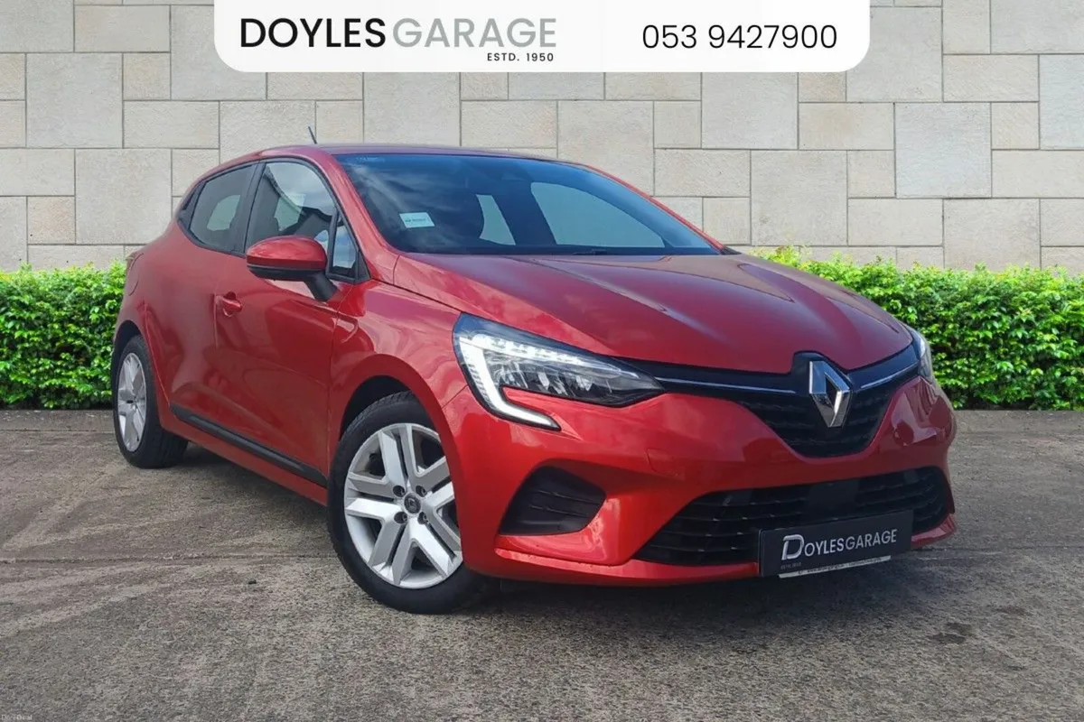 Renault Clio Dynamique 1.0 Petrol 90bhp - Image 1