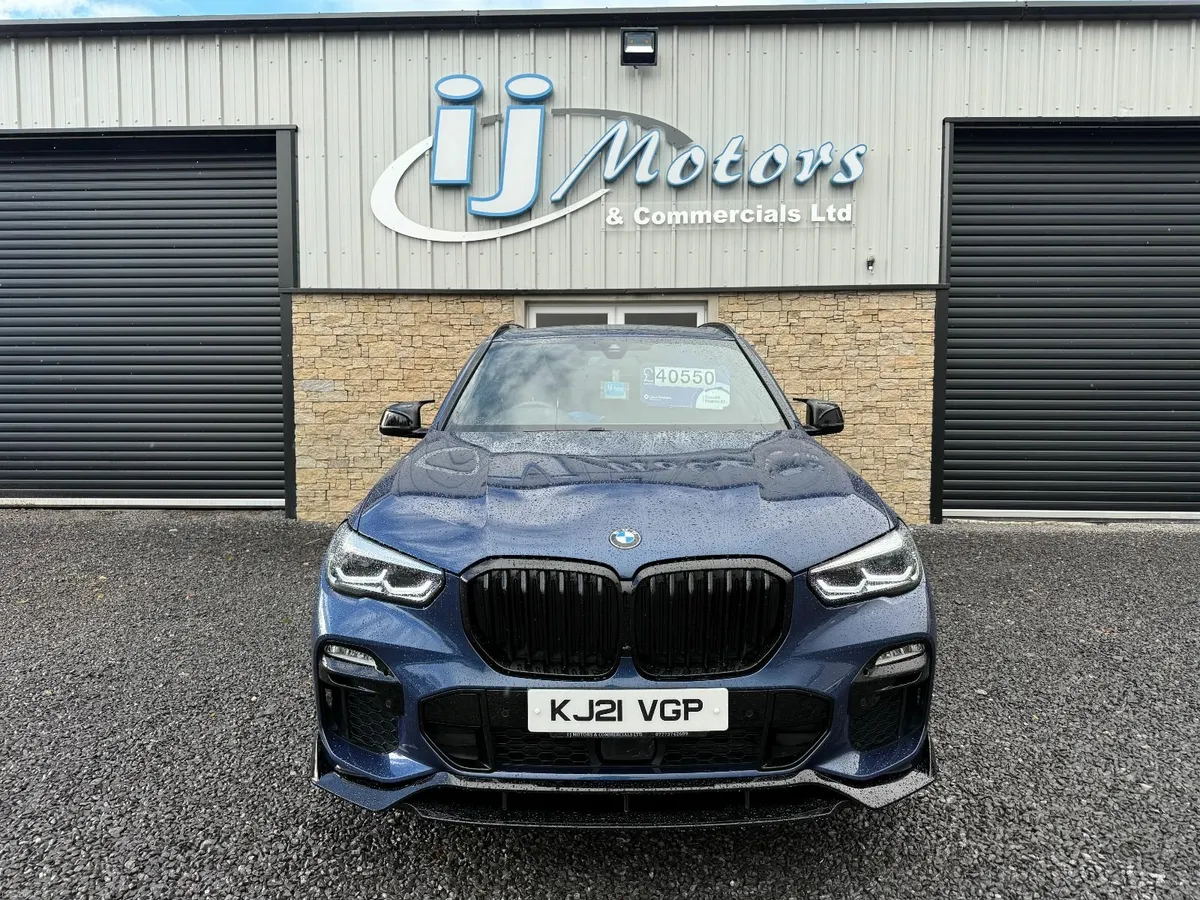 21 BMW X5 xDRIVE 45E M-SPORT - Image 2