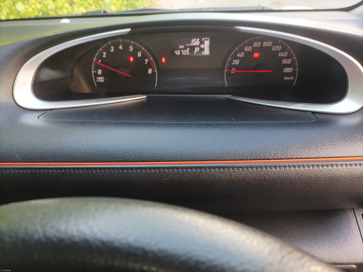 Toyota Sienta 1.5 Petrol Auto 7 seats, 2017 - Image 4