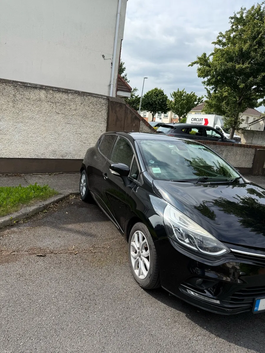 Renault clio 1.2 petrol dynamique - Image 3
