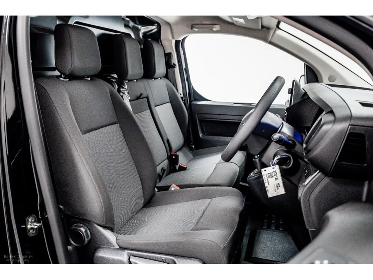 Peugeot Expert Professional Std 1.5 Diesel 120BHP - Image 3