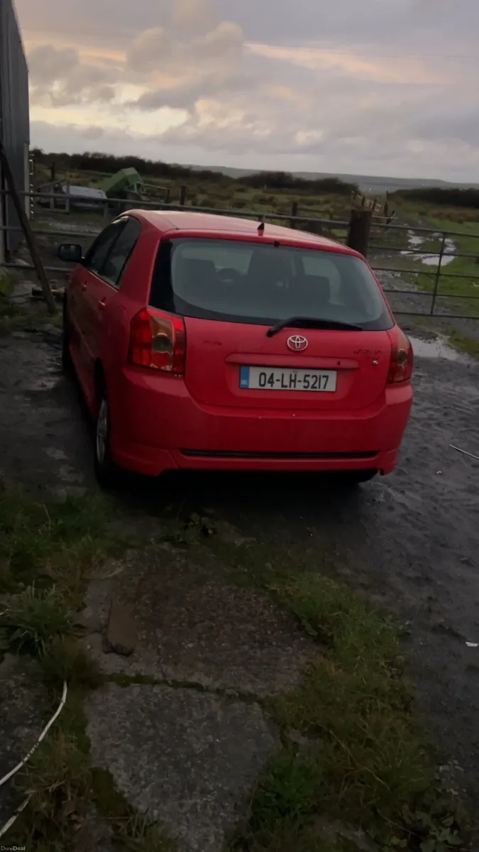 Toyota Corolla - Image 4