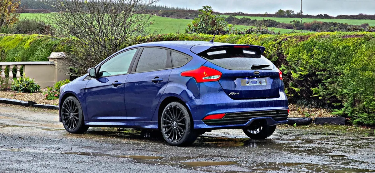Ford Focus Zetec S /St Line 152 - Image 4