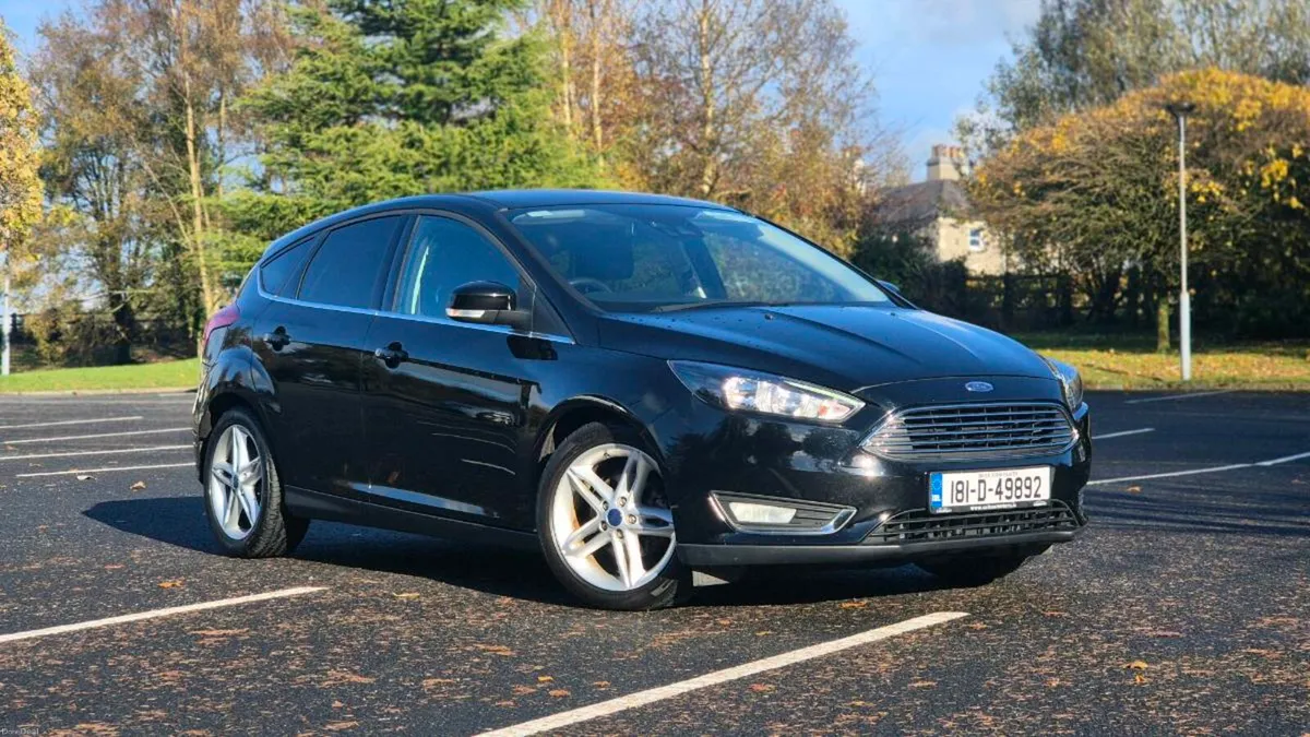 Ford Focus Titanium 1.0L petrol - Image 2