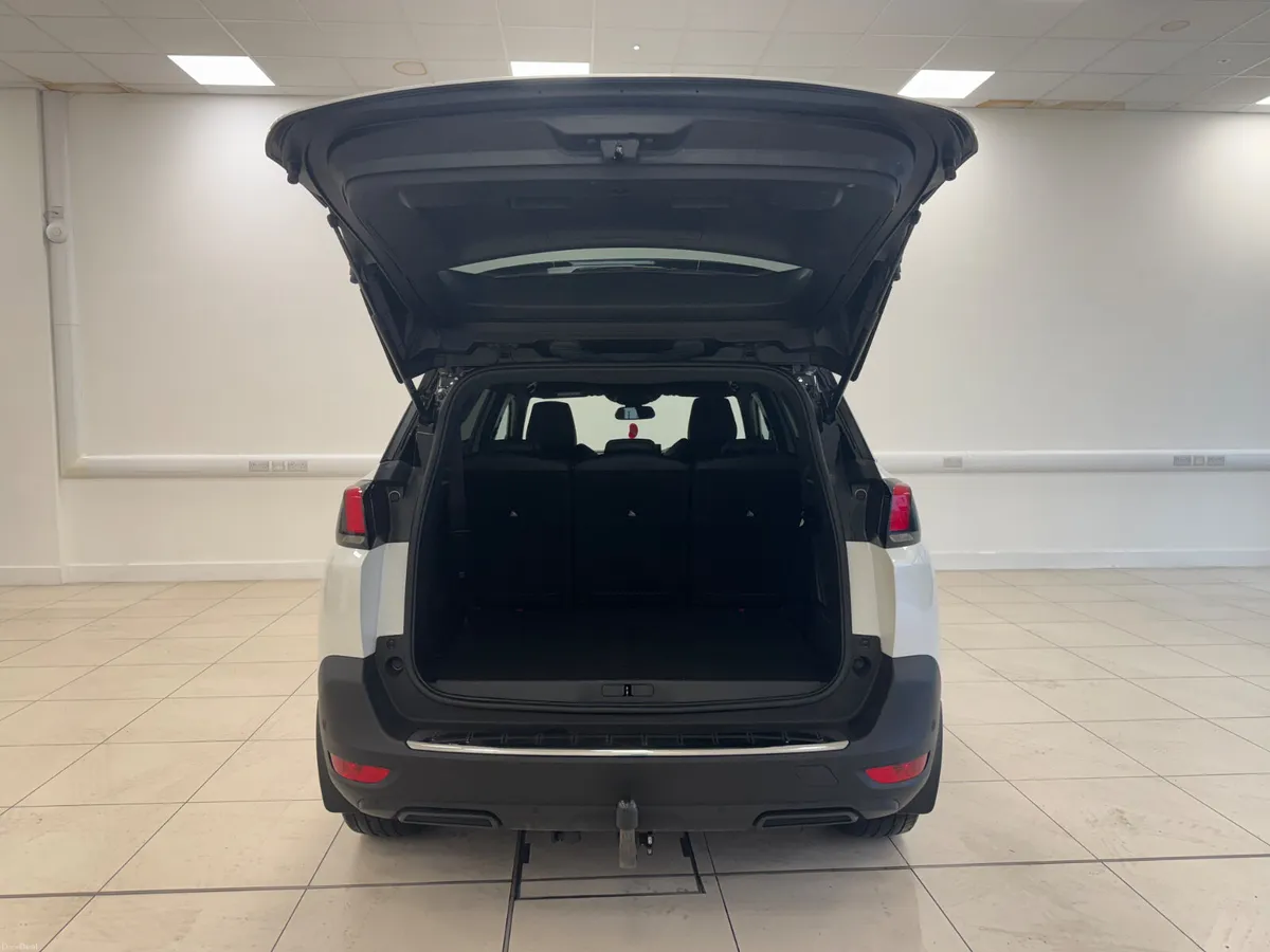 Peugeot 5008 2024 - Image 6